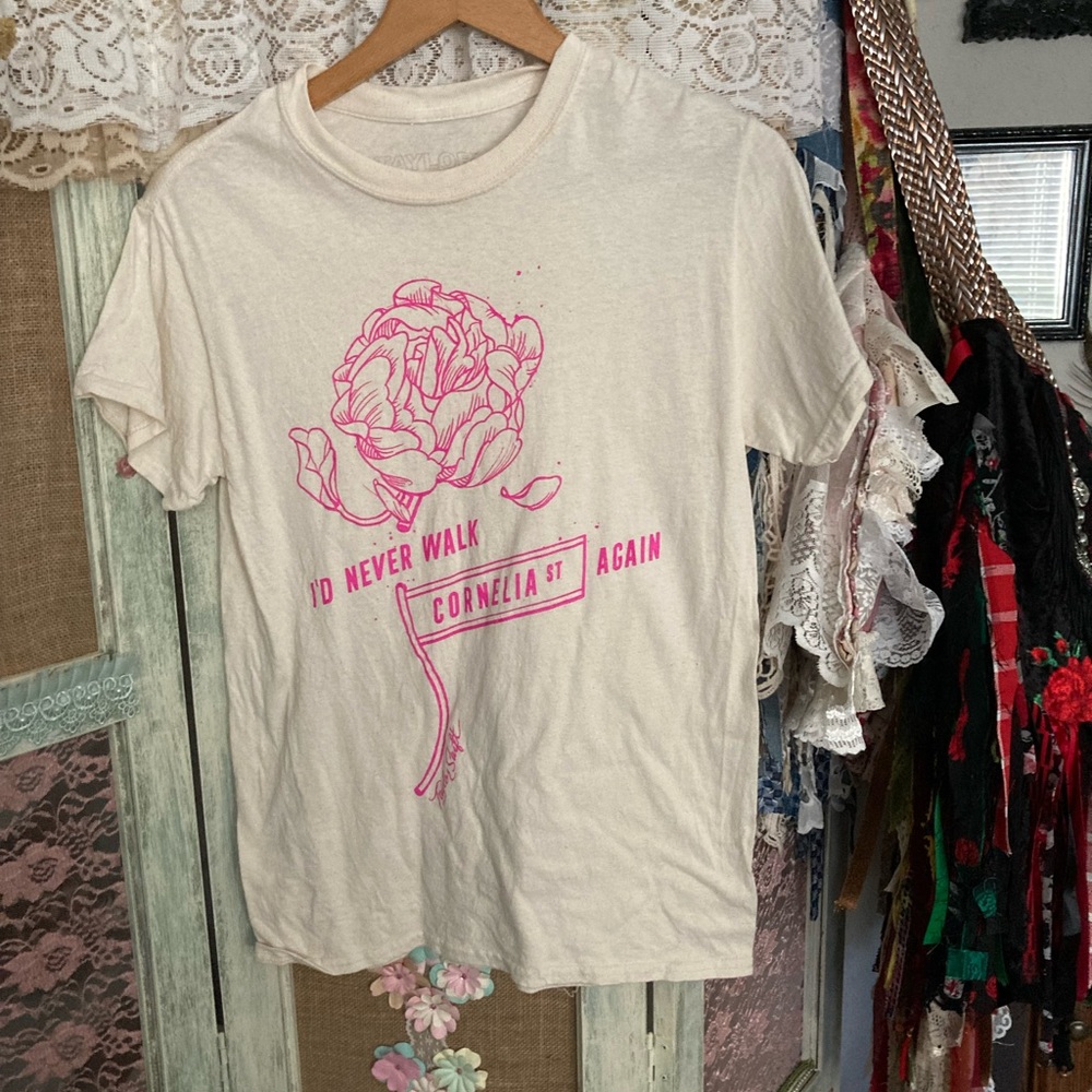 Official Taylor Swift rare Cornelia Street short sleeve tee size S